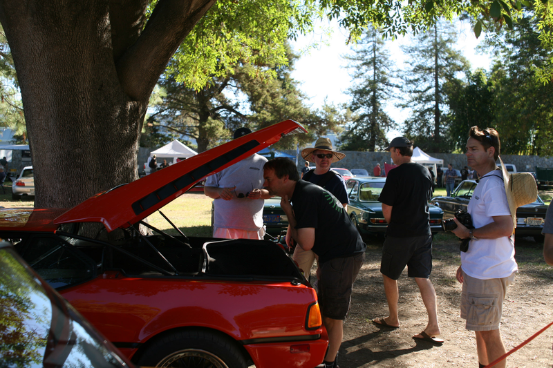 Illustration for article titled SoCal Vintage BMWs: Where the turn-signal-using BMW owners come to play